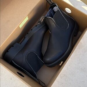- New in box Blindstone 510 kids elastic sides boot sz 3 US, 2 UK NIB Black